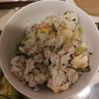 鶏と大根葉の混ぜごはん